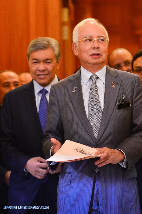 El primer ministro malasio, Najib Razak, anunció este martes una remodelación del Gabinete, en el marco de la cual designó a Ahmad Zahid Hamidi para reemplazar a Muhyiddin Yassin como viceprimer ministro.