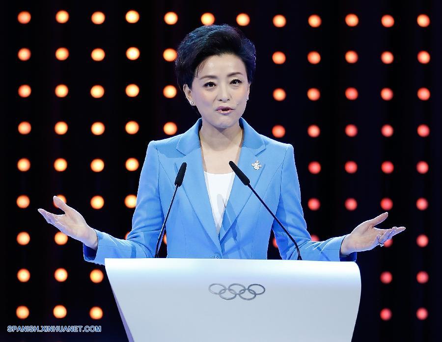 La candidatura de Beijing hizo su presentación final horas antes de que el Comité Olímpico Internacional (COI) decida en esta capital la sede de los Juegos Olímpicos de Invierno de 2022, invitando al máximo organismo deportivo mundial a dar un paso más para escribir una nueva historia.