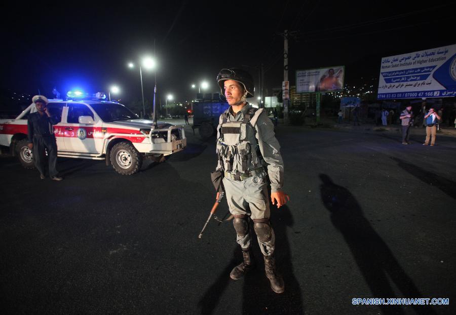 （国际）（3）阿富汗首都自杀式爆炸袭击造成约20人死亡
