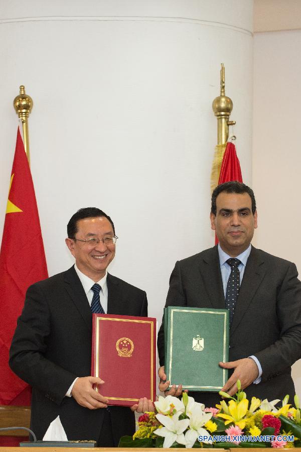 El ministro de Cultura de China declar&oacute; hoy aqu&iacute; que China espera hacer esfuerzos conjuntos con Egipto con el objetivo de impulsar la cooperaci&oacute;n pragm&aacute;tica global entre los dos pa&iacute;ses.