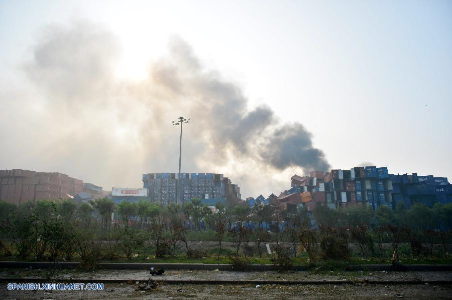 Al menos 44 personas murieron y unas 520 resultaron heridas después de que dos explosiones masivas sacudieran la ciudad portuaria de Tianjin, en el norte de China, la noche del miércoles.