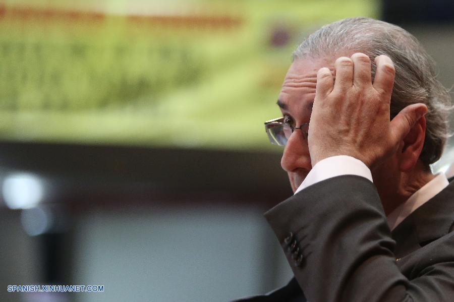 El presidente del Cámara de Diputados de Brasil, Eduardo Cunha, decartó hoy renunciar al cargo pese a la denuncia por corrupción que existe en su contra ante la justicia.