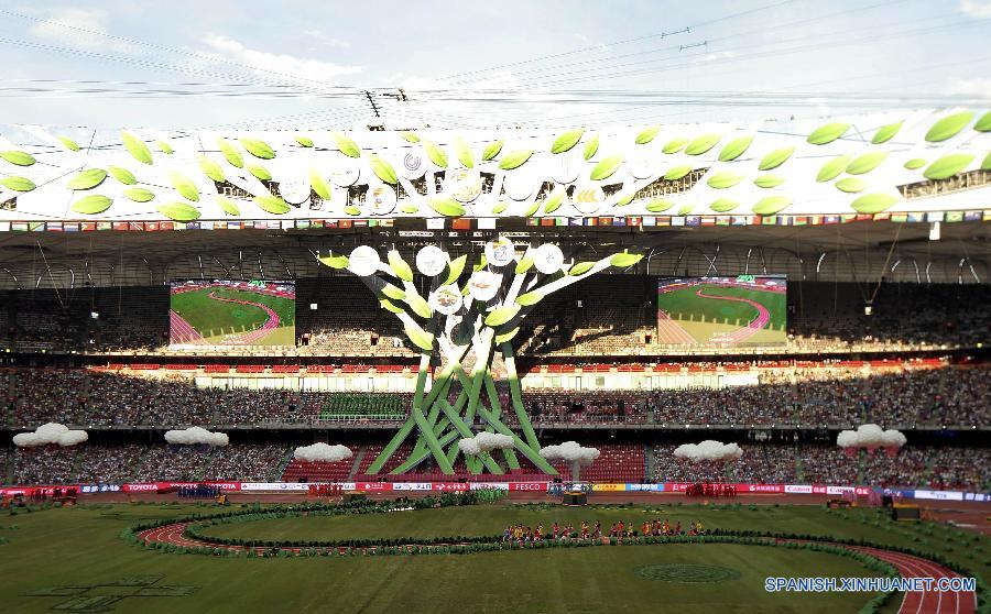 Los XV Campeonatos Mundiales de Atletismo se inauguraron hoy en Beijing con la participación de alrededor de 2.000 atletas de todo el mundo.