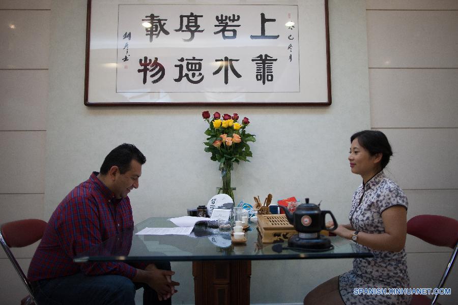 La relación entre China y México ha vivido grandes avances en los últimos años pero queda mucho trabajo por hacer, afirmó hoy el embajador chino en el país norteamericano, Qiu Xiaoqi, durante la tercera edición del 'Día de la Cultura China', celebrado en la sede diplomática.