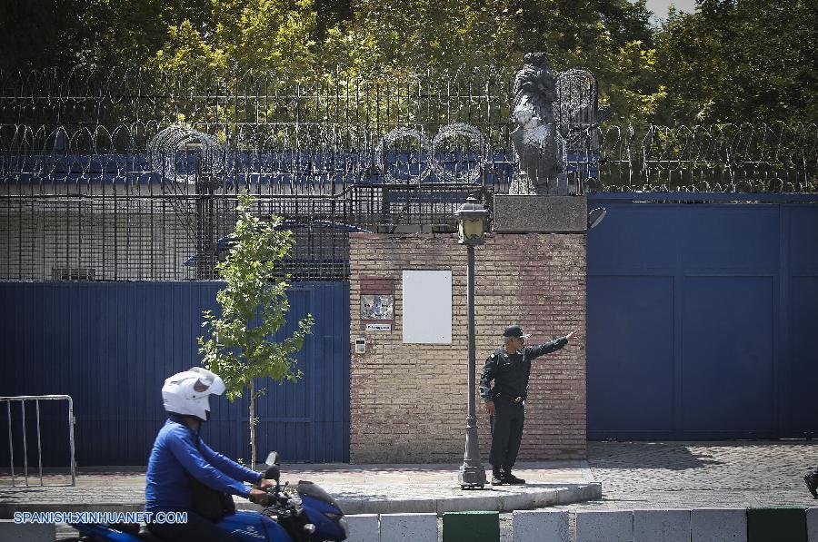 La reapertura de la embajada británica en Teherán realizada hoy, sólo un mes después del acuerdo nuclear, revela el entusiasmo de los países europeos para reanudar lazos con Irán, indicaron analistas.