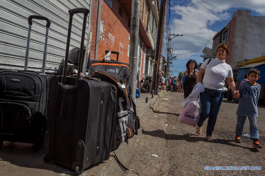 VENEZUELA-SAN ANTONIO DE TACHIRA-COLOMBIA-MILITARY-BORDER