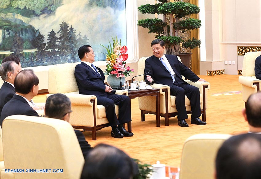 Xi Jinping, secretario general del Comité Central del Partido Comunista de China (PCCh), llamó hoy martes al pueblo de la parte continental y Taiwan a recordar la historia, unirse para salvaguardar la paz y promover las relaciones a través del Estrecho y la revitalización nacional.