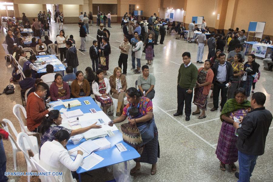 Concluyeron esta tarde las elecciones generales de Guatemala, en donde un total de cuatro millones de guatemaltecos ejercieron su derecho a voto, de acuerdo con los datos preliminares emitidos por el Tribunal Supremo Electoral.