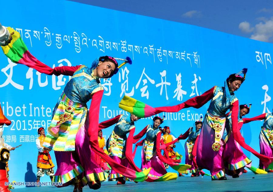 La II Exposición de Turismo y Cultura de Tíbet se inauguró hoy lunes por la mañana en Lhasa, capital de esta región al suroeste de China.