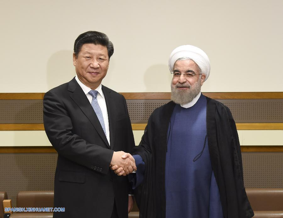  El presidente de China, Xi Jinping, se reunió en la sede de la ONU con su homólogo iraní, Hassan Rouhani, y prometió impulsar aún más la cooperación bilateral tras el logro del acuerdo nuclear iraní integral.