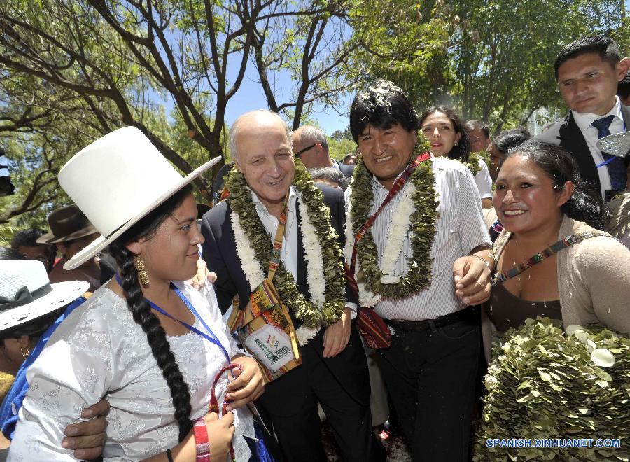 El presidente boliviano Evo Morales inauguró hoy la II Conferencia Mundial de los Pueblos Sobre Cambio Climático y Defensa de la Vida, con la convocatoria a construir un gran movimiento mundial para salvar al planeta.