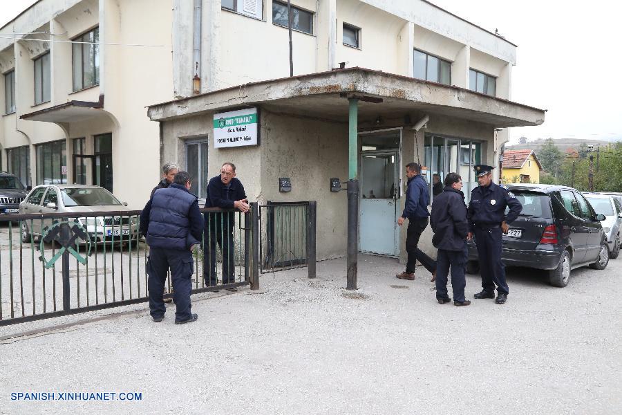 Cuatro mineros murieron y otros dos resultaron heridos la mañana de este martes en un accidente ocurrido en una mina de carbón en el poblado de Kakanj, en la región central de Bosnia-Herzegovina, informaron funcionarios locales.