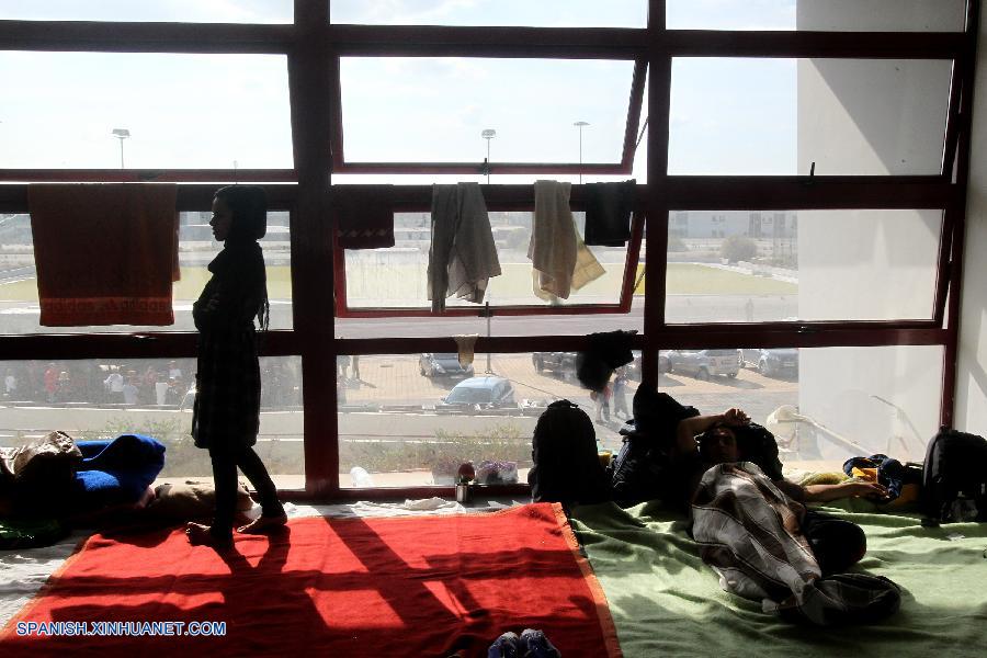 Mientras oleadas de refugiados procedentes de Siria abruman al continente europeo, la Revolución de Colores apoyada por Occidente, que ha generado guerras y conflictos sin fin en Medio Oriente en los últimos años, ahora es objeto de críticas generalizadas.