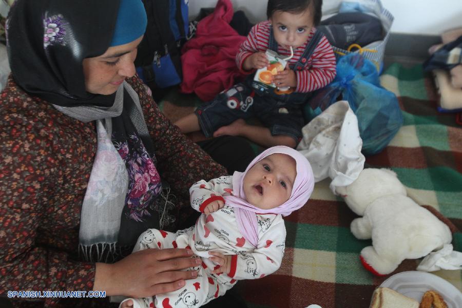 Mientras oleadas de refugiados procedentes de Siria abruman al continente europeo, la Revolución de Colores apoyada por Occidente, que ha generado guerras y conflictos sin fin en Medio Oriente en los últimos años, ahora es objeto de críticas generalizadas.