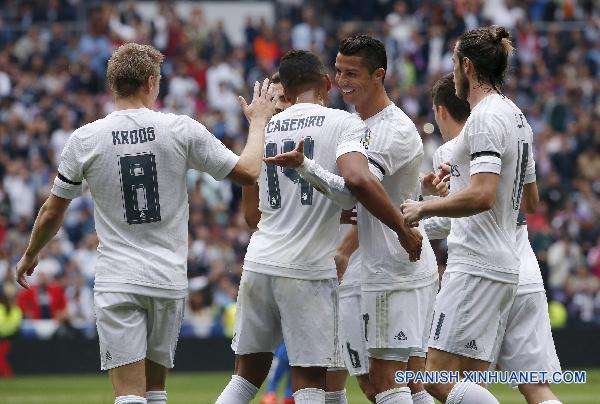 El equipo espa&ntilde;ol de f&uacute;tbol Real Madrid triunf&oacute; hoy 3-0 sobre un combativo Levante en el estadio Santiago Bernabeu de la capital ib&eacute;rica correspondiente a la octava jornada de la Liga de Espa&ntilde;a.