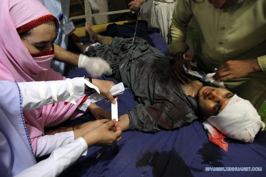 PAKISTAN-PESHAWAR-EARTHQUAKE-HOSPITAL