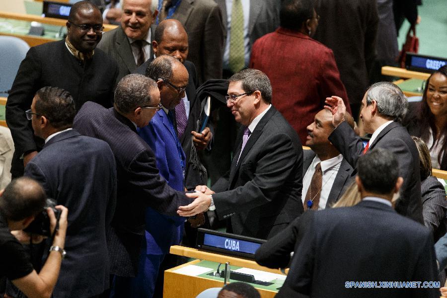 La política exterior de Estados Unidos sufrió un revés este martes con la abrumadora aprobación en Naciones Unidas de una resolución que condena el bloqueo impuesto por Washington contra Cuba, consideró un académico cubano.
