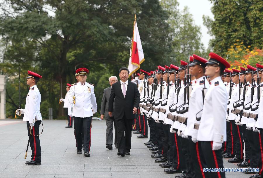 （时政）（1）习近平会见新加坡总统陈庆炎