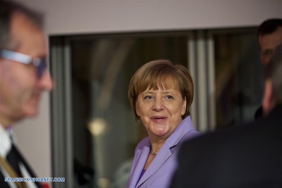 El presidente de la Comisi&oacute;n Europea, Jean-Claude Juncker, anunci&oacute; un fideicomiso de emergencia para ofrecer estabilidad y abordar las causas ra&iacute;z de la migraci&oacute;n irregular y del desplazamiento de personas en &Aacute;frica.