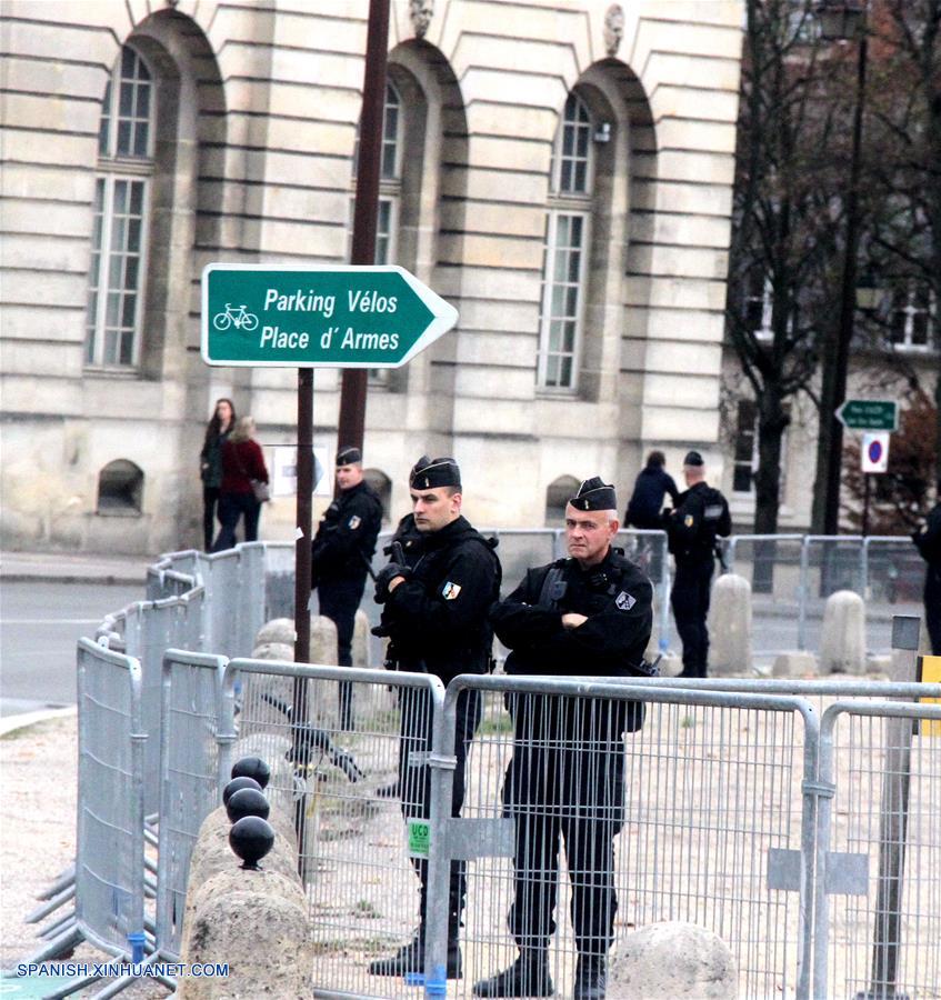 FRANCE-VERSAILLES-POLICE-PATROL