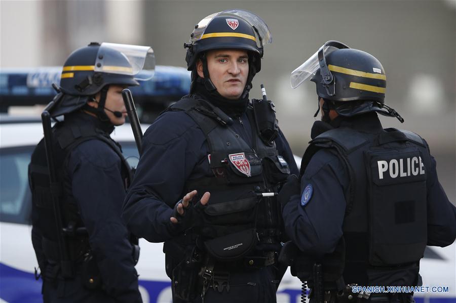 FRANCE-PARIS-SUBURB-POLICE RAID