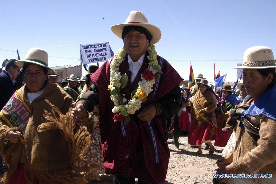 BOLIVIA-LA PAZ-POLITICS-MORALES