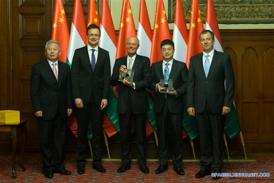 HUNGARY-BUDAPEST-CHINA-FRIENDSHIP AWARDS