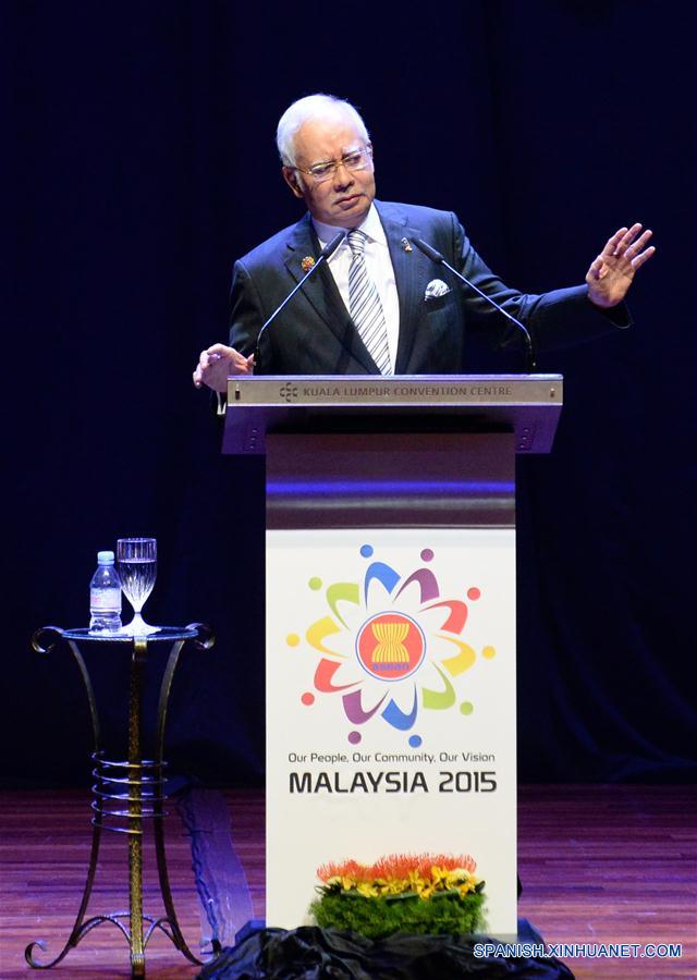 （晚报）（3）第27届东盟峰会在吉隆坡正式举行