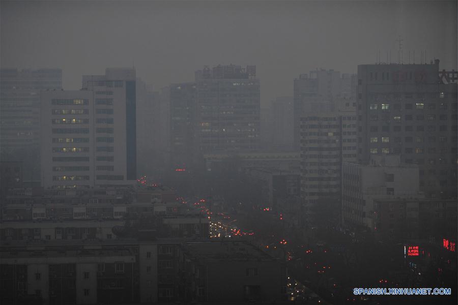 （生态）（8）北京市首次启动空气重污染红色预警