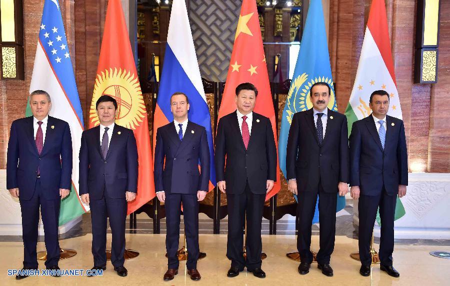 El mandatario chino, Xi Jinping, instó hoy miércoles a los países miembro de la Organización de Cooperación de Shanghai (OCS) a aprovechar el potencial de cooperación cuando se reunió con los líderes de las naciones que forman parte de ella.