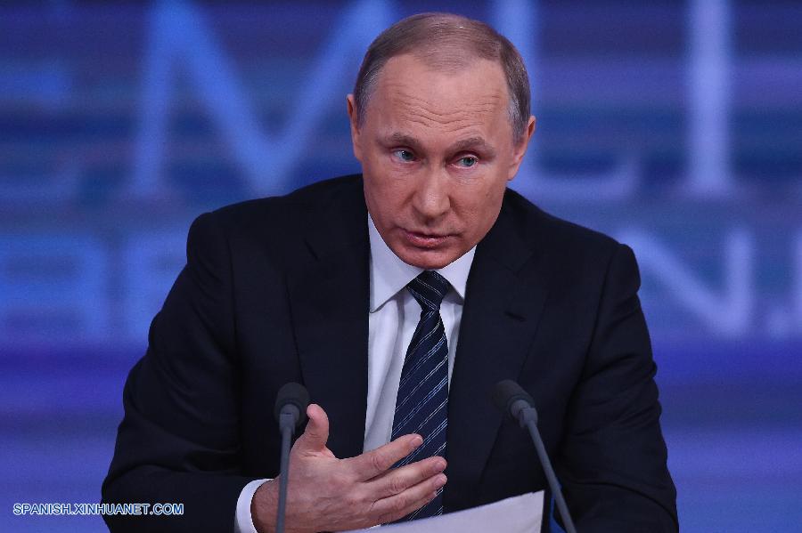 El presidente ruso, Vladimir Putin, dijo hoy jueves en la conferencia de prensa anual de fin de año que el punto álgido de la crisis económica en el país ha pasado, con señales de estabilidad ya mostrados en el segundo trimestre de este año.