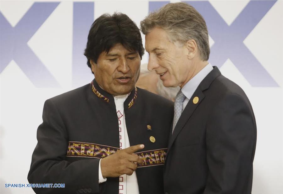 El presidente de Argentina, Mauricio Macri, cumplirá una 'intensa' agenda internacional que incluye la Cumbre del Mercosur y el Foro Económico Mundial en enero de 2016 en Davos, Suiza, informó la prensa local.