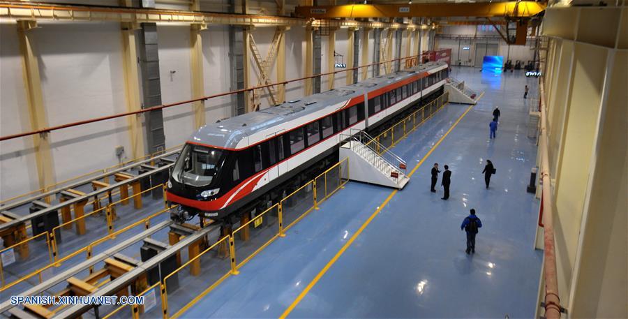 Una operaci&oacute;n de prueba de la primera l&iacute;nea de levitaci&oacute;n magn&eacute;tica (maglev) dise&ntilde;ada y manufacturada dom&eacute;sticamente en China comenz&oacute; en Changsha, capital de la provincia central de Hunan.