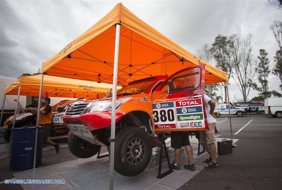 La octava edición del Rally Dakar 2016 por Sudamérica y la 38 de su historia a nivel mundial dará inicio 2 de enero en la ciudad de Buenos Aires (capital), con un recorrido de 9.000 kilómetros por Argentina y Bolivia.