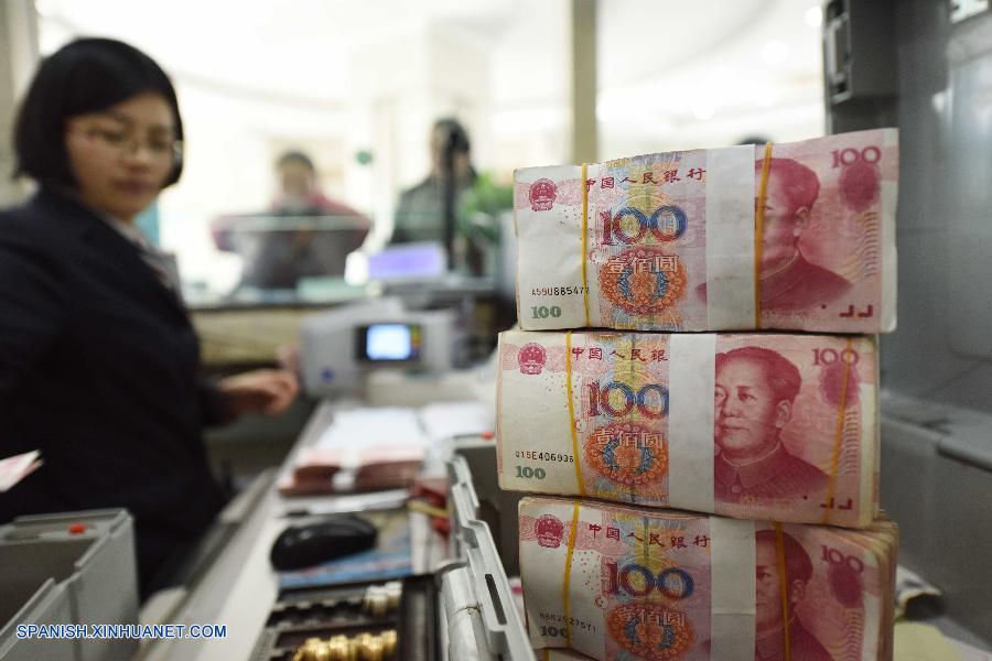 El Banco Popular de China (BPCh), el central del país, es capaz de mantener el yuan (o renminbi, moneda nacional) 'básicamente estable en un nivel de equilibrio razonable' a pesar de 'las fuerzas especuladoras', de acuerdo con un editorial publicado hoy jueves en la página web de la institución.