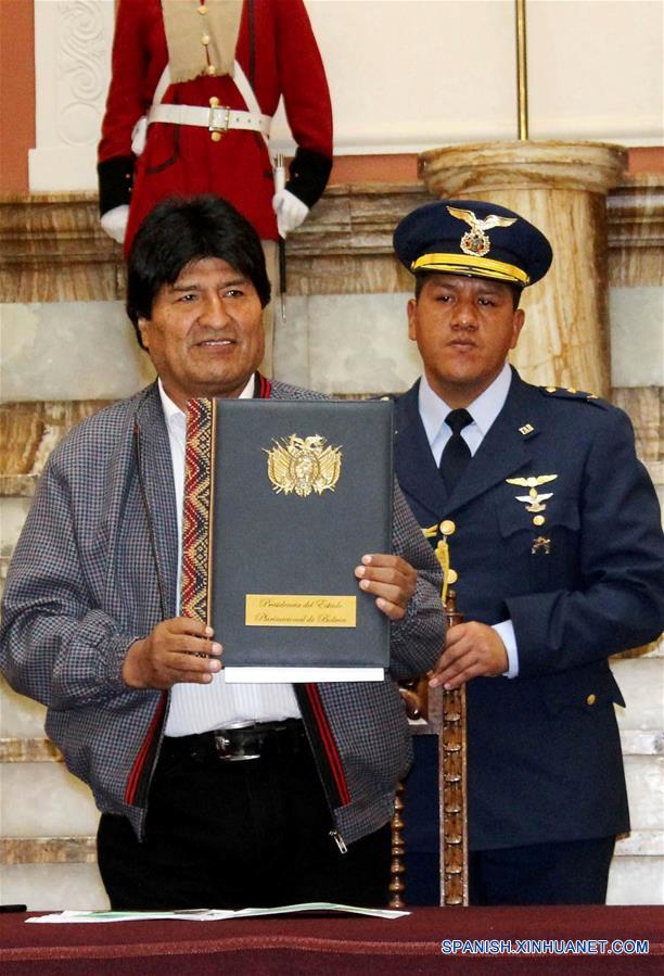 BOLIVIA-LA PAZ-POLITICS-MORALES