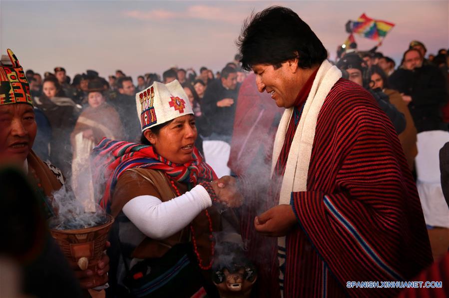BOLIVIA-TIAHUANACO-POLITICS-MORALES