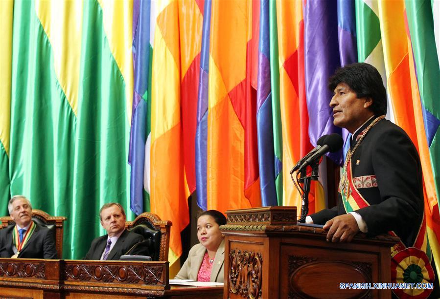 BOLIVIA-LA PAZ-POLITICS-MORALES 