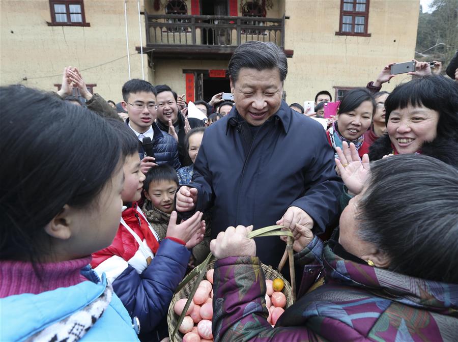 El presidente de China, Xi Jinping, pidió transformar los conceptos de desarrollo de los gobiernos locales durante una visita a la provincia oriental china de Jiangxi.
