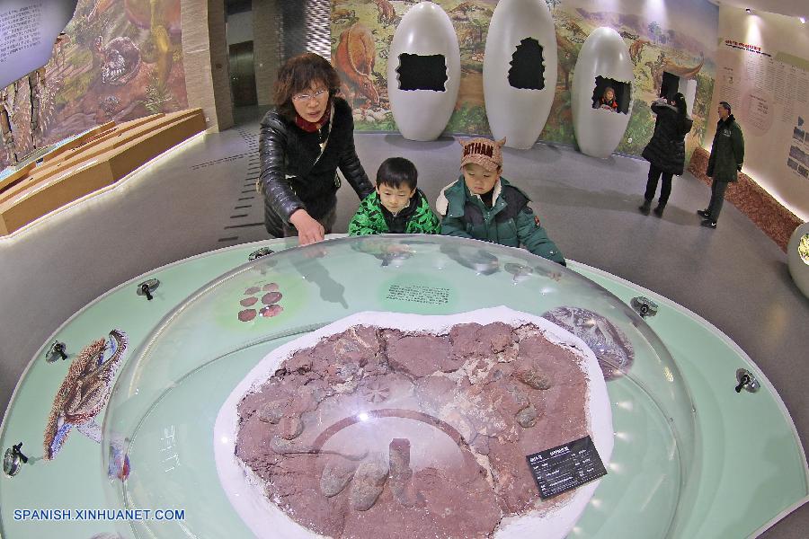 Un parque geológico nacional que tiene como tema la geología y la paleontología del periodo Cretácico se inauguró hoy jueves en la provincia oriental china de Shandong.