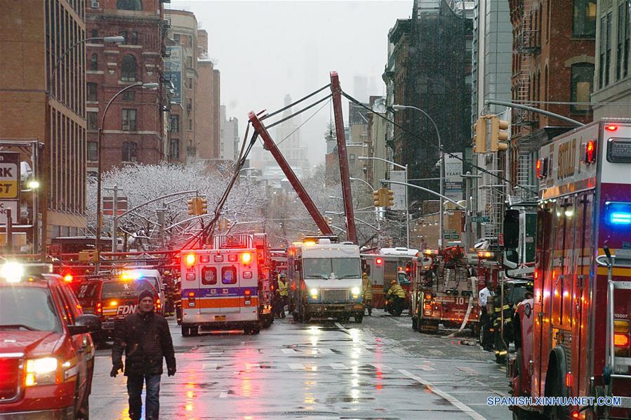 U.S.-NEW YORK-CRANE COLLAPSE