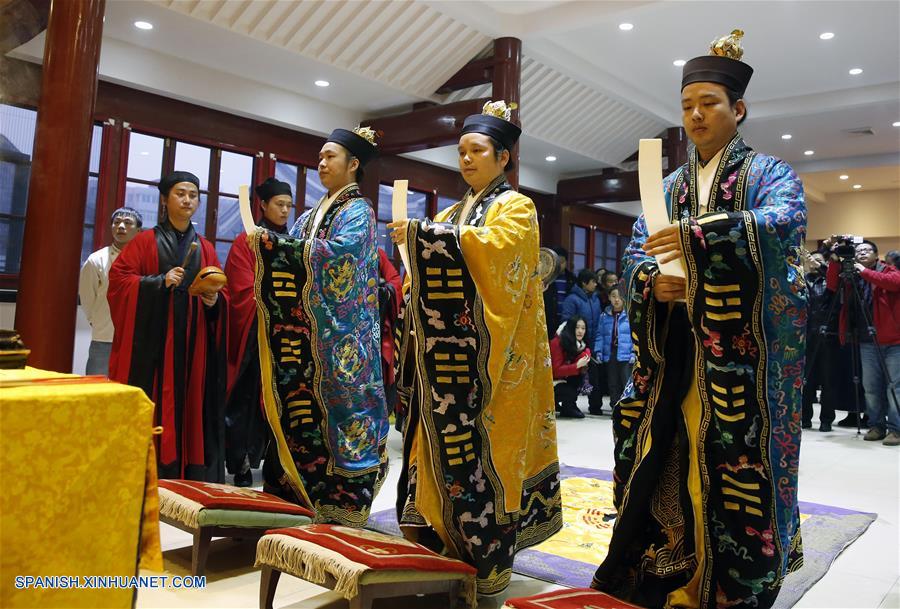 Asociaciones budistas y taoístas de la parte continental china llevaron a cabo rituales de oración en Beijing por las víctimas del sismo que ocurrió en Taiwan el 6 de febrero.
