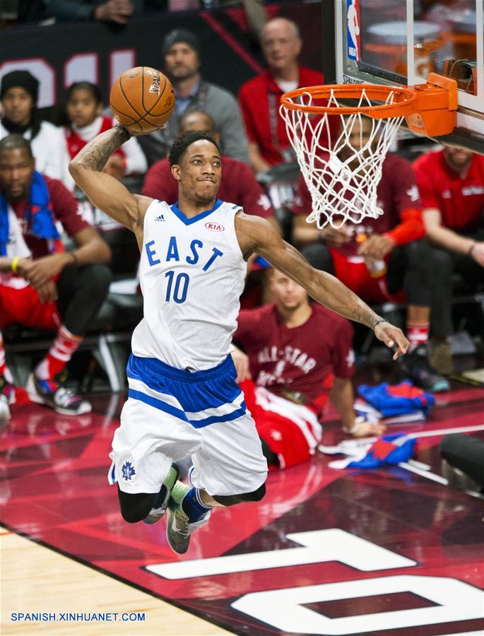 La Conferencia Oeste superó a la Este 196-173 en el primer partido de la estrellas (All-Star) de la NBA disputado fuera de Estados Unidos, concretamente en el Air Canada Center de Toronto, que además fue testigo de varios récords ofensivos.