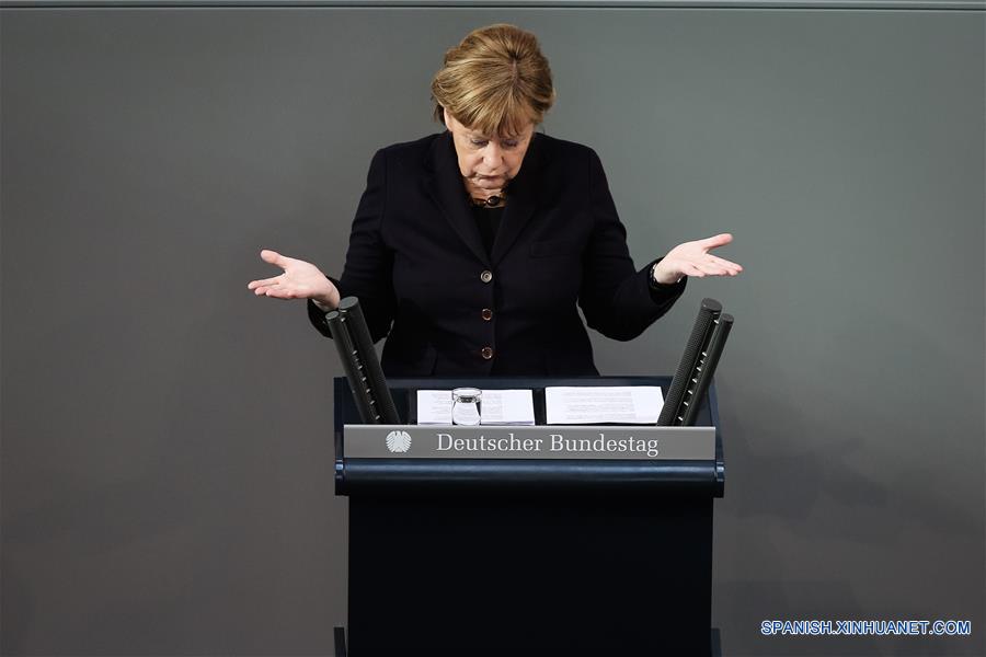 GERMANY-BERLIN-PARLIAMENT-MERKEL