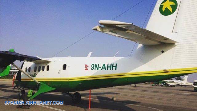 La avioneta de Tara Airlines desaparecida la mañana de este miércoles en Nepal con 23 personas a bordo fue encontrada en horas de la tarde en un bosque del distrito Myagdi, donde se estrelló aparentemente después de chocar con unos árboles, sin que haya señales de sobrevivientes.