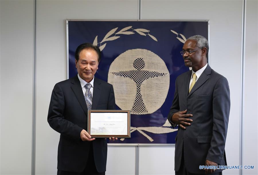 KENYA-NAIROBI-UNEP-XINHUA-PRESIDENT-CERTIFICATE OF EXCELLENCE-ADVOCACY AND LEADERSHIP ON ENVIRONMENT