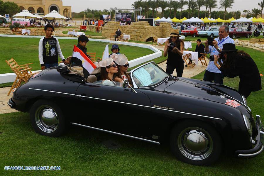 Egipto: Exhibición de Autos clásicos en El Cairo