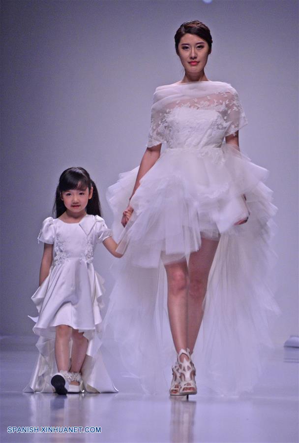 Semana de la moda en Shanghai: Creaciones de Lan Yu