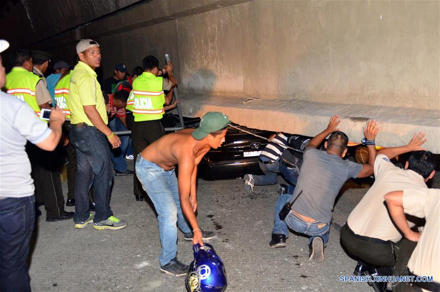 ECUADOR-GUAYAQUIL-ENVIRONMENT-EARTHQUAKE 