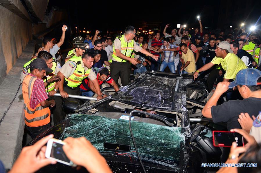 ECUADOR-GUAYAQUIL-ENVIRONMENT-EARTHQUAKE 